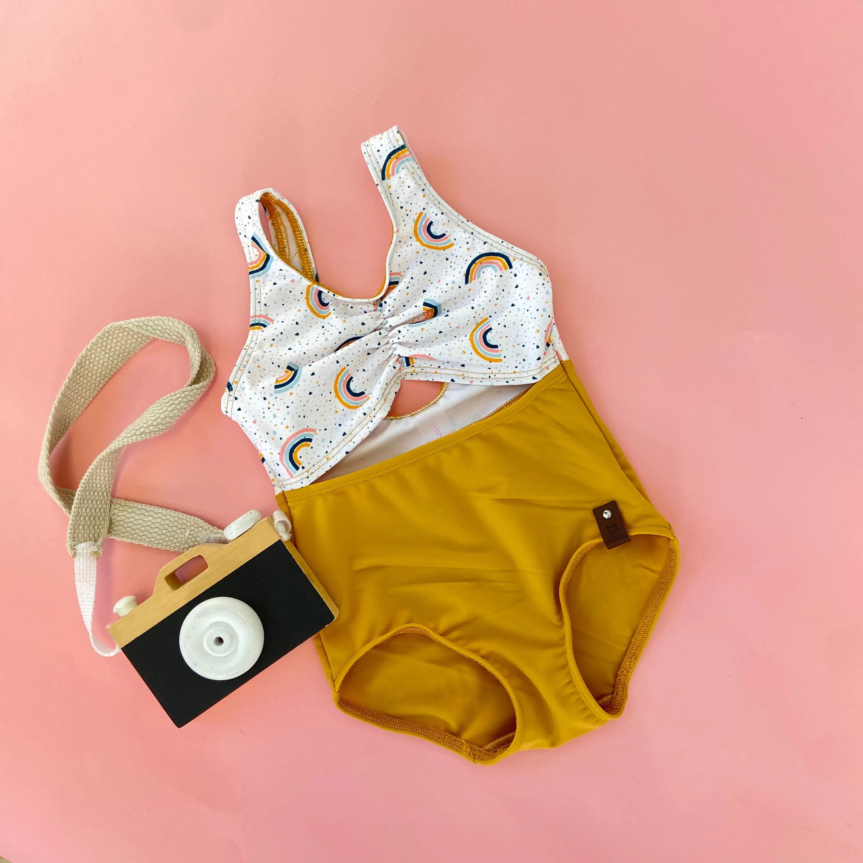 Athletic Print | Terrazo Rainbows R3N1