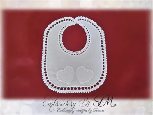 Children's bib with lace