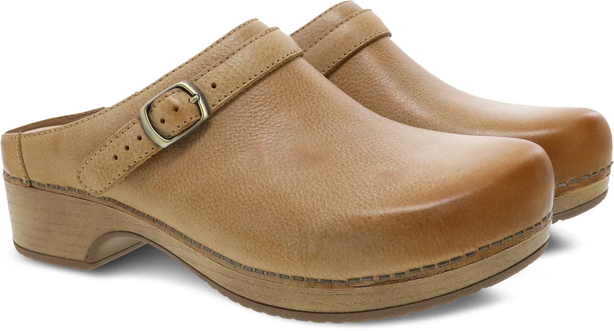 'Dansko' Women's Berry - Tan