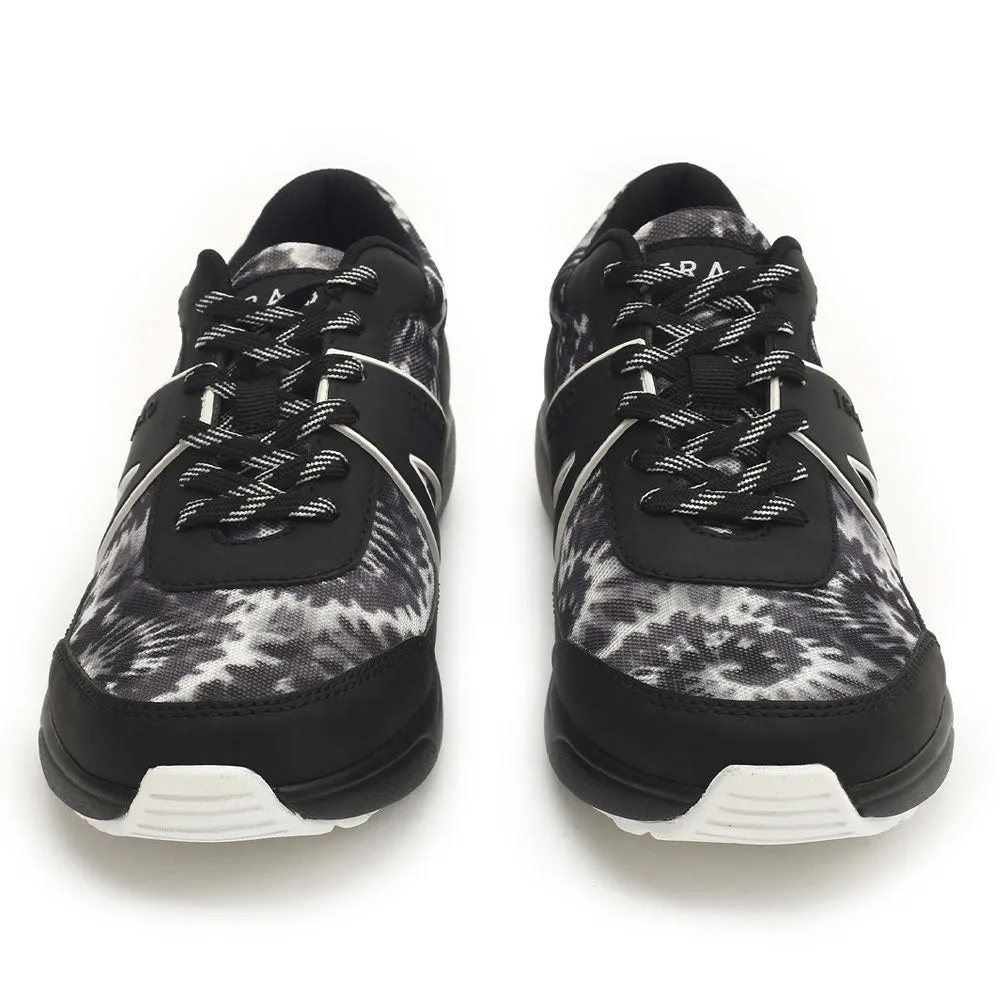Traq® By Alegria Qarma 2 Sneaker Blast Off Black (Women's)